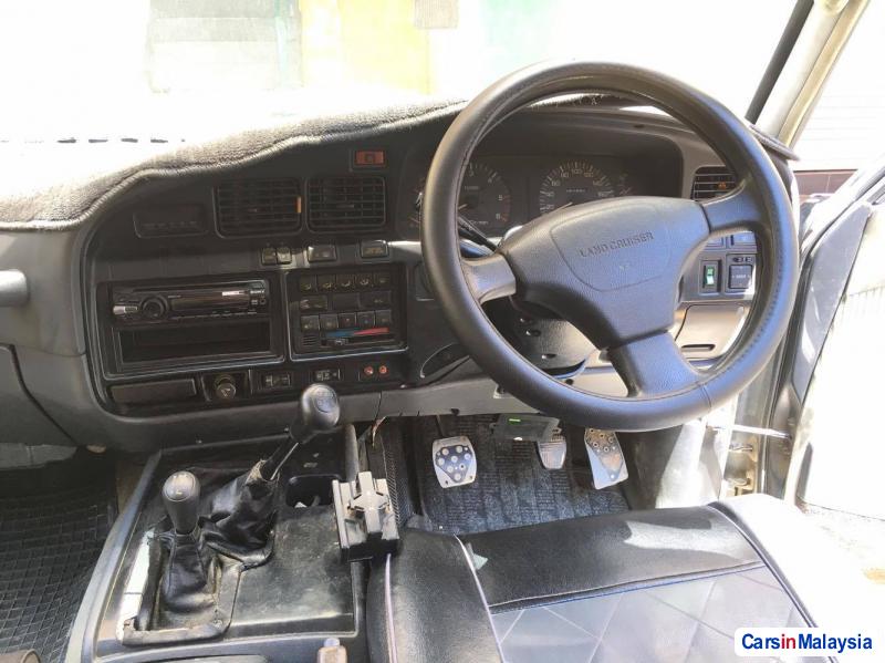 Picture of Toyota Land Cruiser Manual 1993 in Sabah