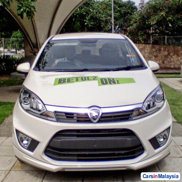 Proton Iriz Automatic - image 3