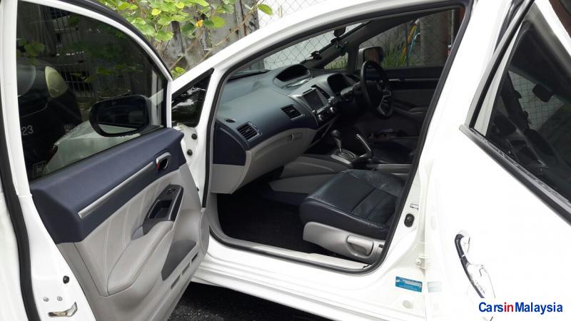 Honda Civic Automatic 2011 in Kuala Lumpur