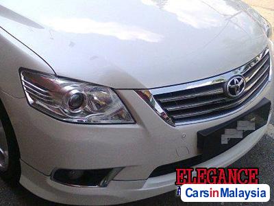 Toyota Camry Automatic 2011 - image 2