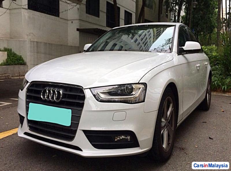 Audi A4 Automatic 2013 - image 2