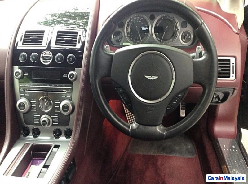 Picture of Aston Martin Semi-Automatic 2010 in Kuala Lumpur