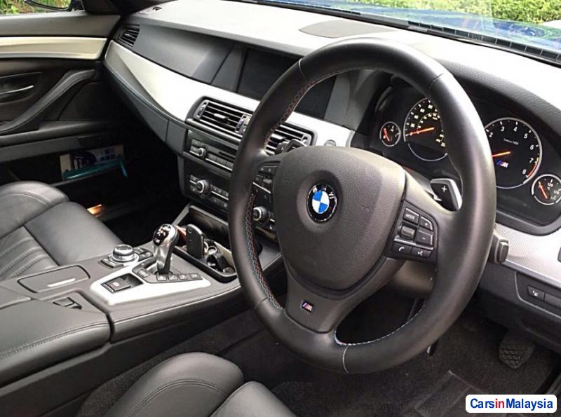 Picture of BMW Semi-Automatic 2013 in Kuala Lumpur