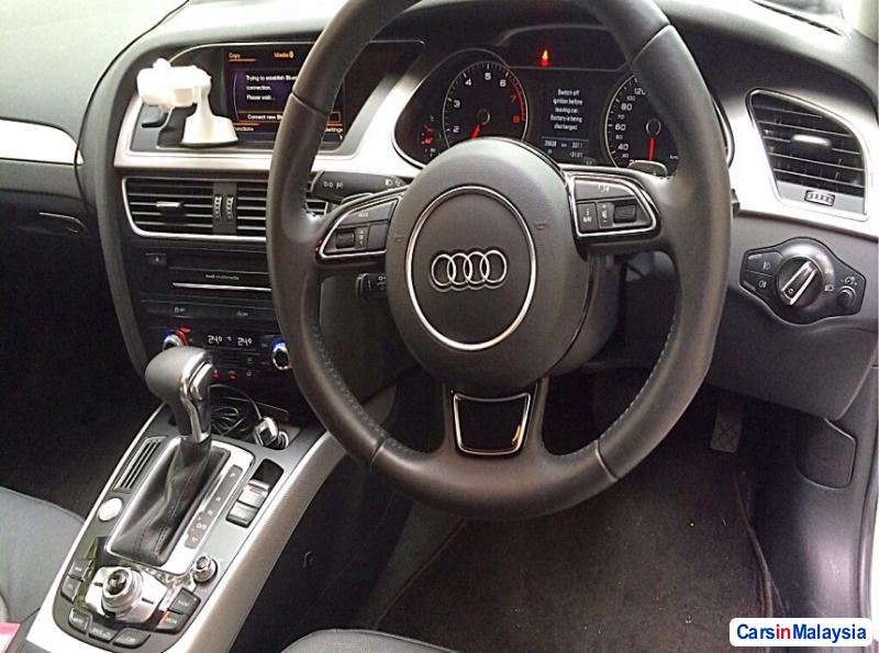 Audi A4 Automatic 2013 - image 6