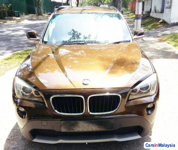 BMW X 2.0-LITER LUXURY FAMILY SUV Automatic 2011 in Selangor