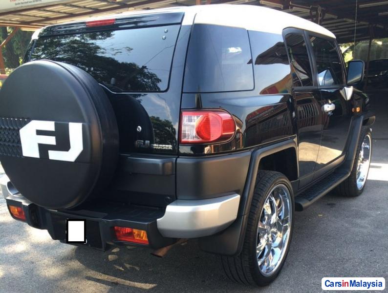 Toyota FJ Cruiser Automatic 2015 in Malaysia