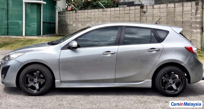 Mazda 3 Automatic 2011 - image 5