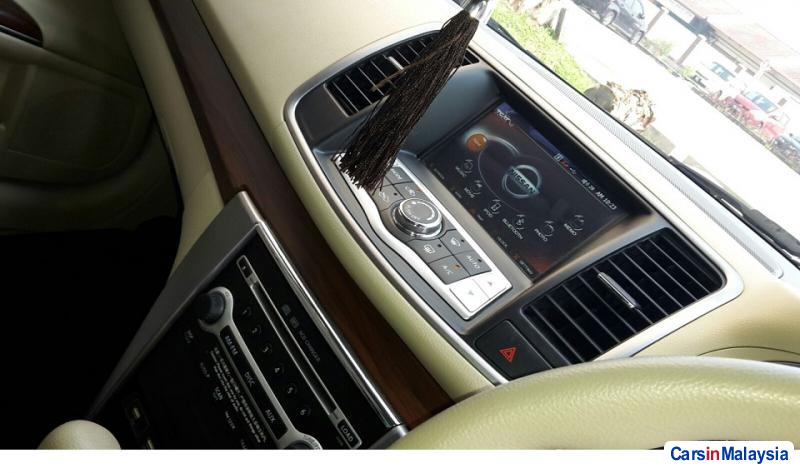 Nissan Teana 2.0-LITER LUXURY SEDAN Automatic 2013 - image 7