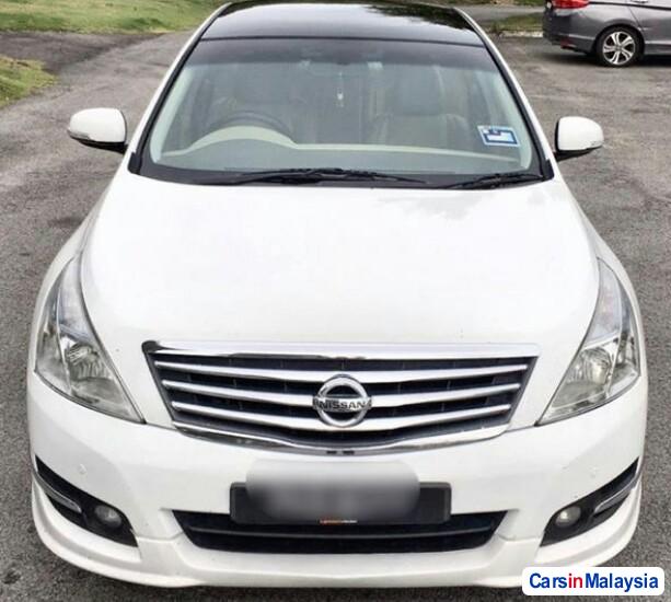 Nissan Teana 2.0-LITER LUXURY SEDAN Automatic 2012 - image 8