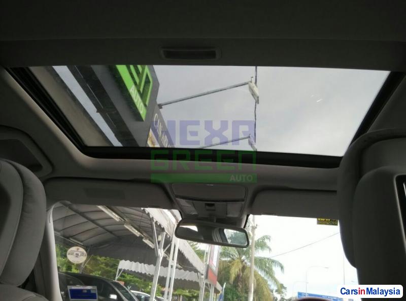 Mercedes Benz S300L Automatic 2011 - image 11