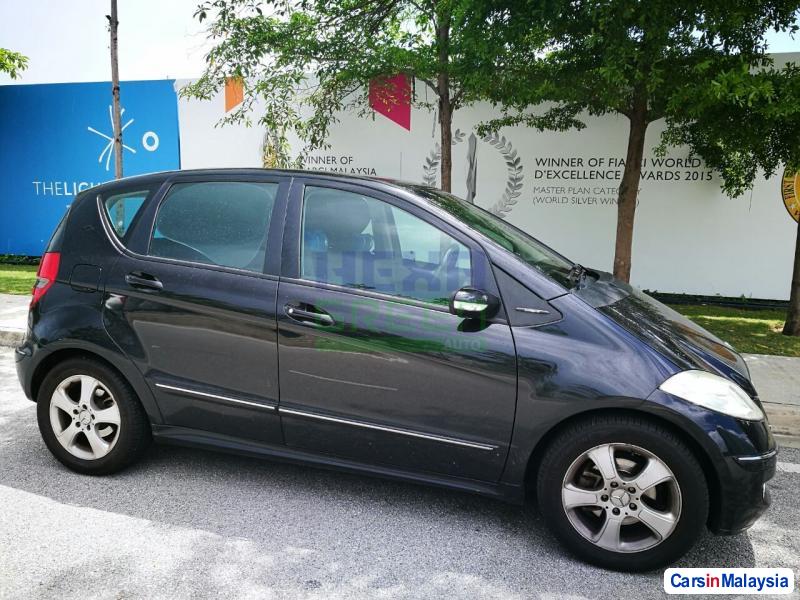 Mercedes Benz A-Class Automatic 2005 - image 3