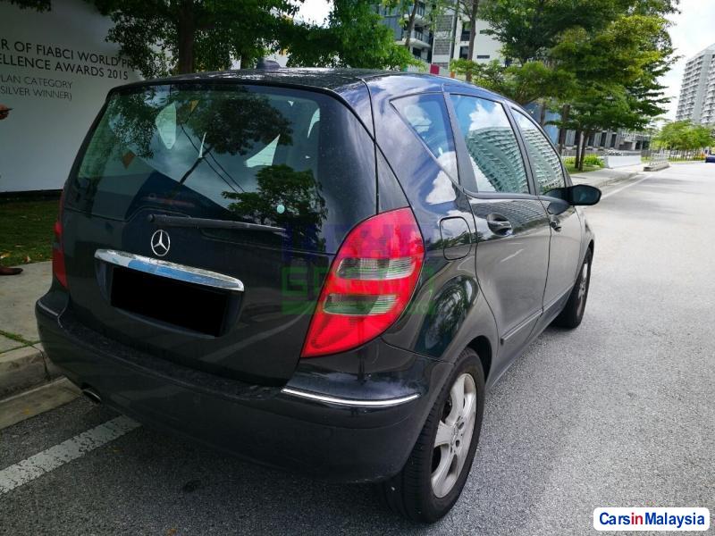 Mercedes Benz A-Class Automatic 2005 - image 4
