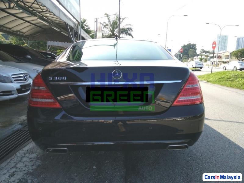 Mercedes Benz S300L Automatic 2011 - image 5