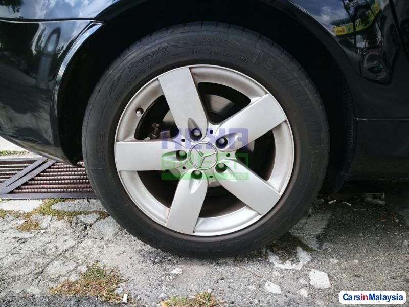 Mercedes Benz SLK200 Automatic 2004 - image 6