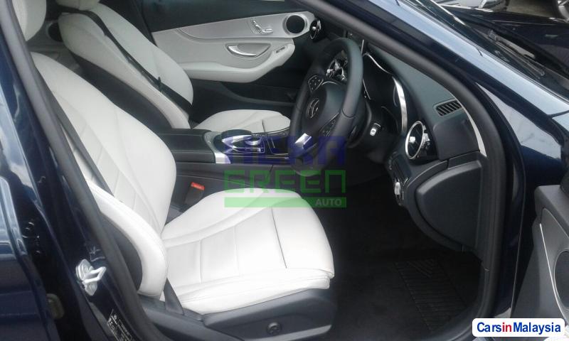 Mercedes Benz C-Class Automatic 2015 - image 8